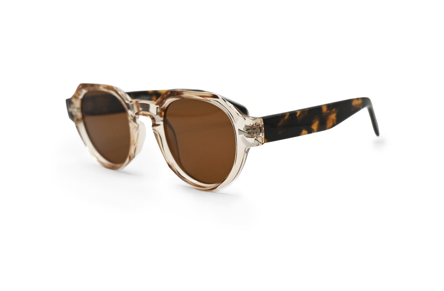 valtra moro gafas de sol modernas | lentes de sol valtra edición limitada | gafas urbanas unisex con estilo | accesorios premium de moda | gafas de sol con protección uv